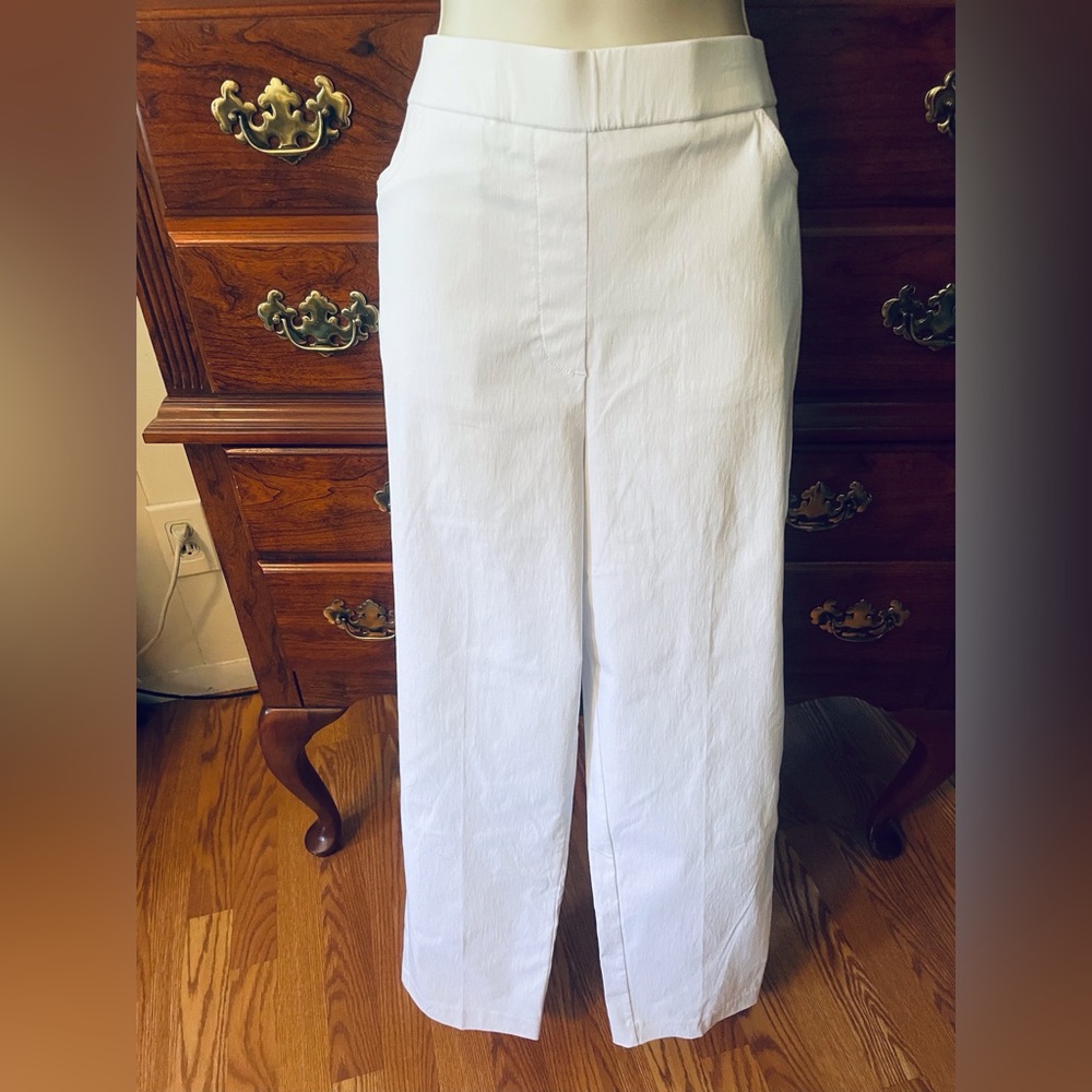 Alfred Dunner White Wide Leg Pants